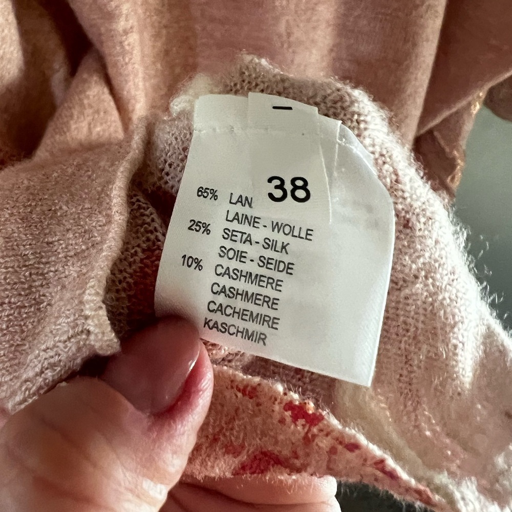 (Nude) Knitwear Hand dyed Cashmere
Silk Wool Sweater Tunic size 38 rare! - Picture 7 of 9